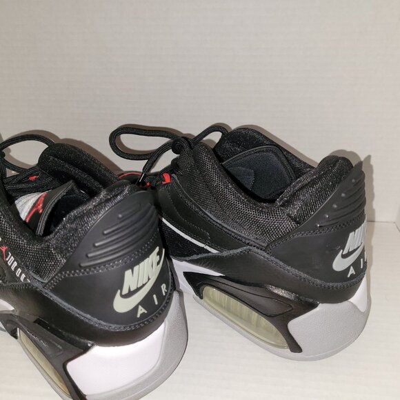 Men's Jordan Point Lane - Picture 3 of 7